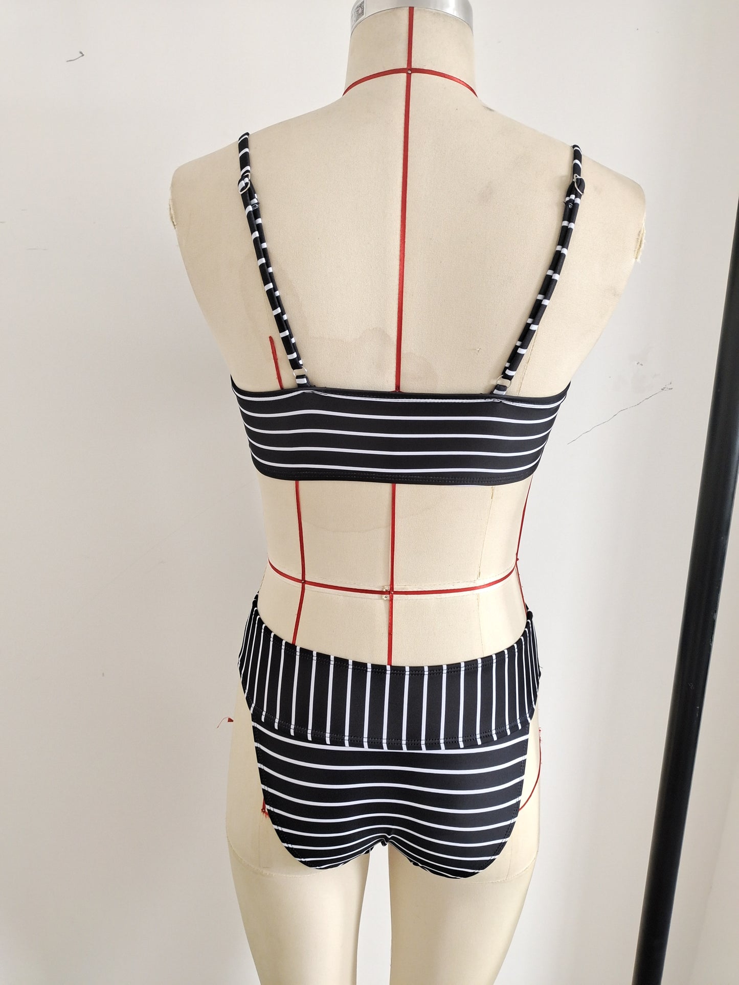 Women Striped Striped Print Bikini Deep-V Neck Women's Swimwear Beachwear Size S